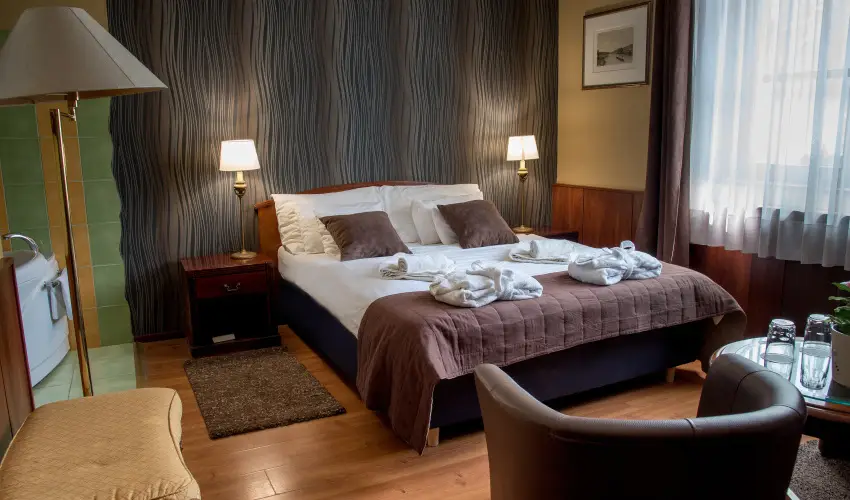 Nyerges Hotel Terml Monor - Pnksd 