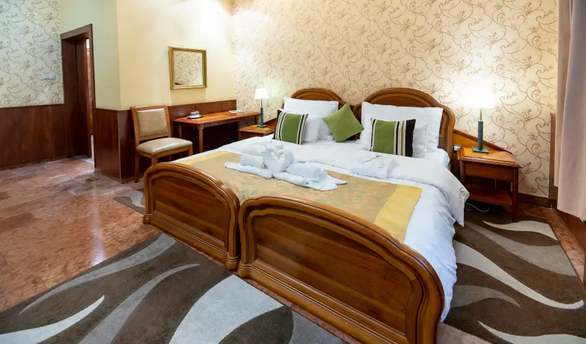 Nyerges Hotel Terml Monor - Pnksd 