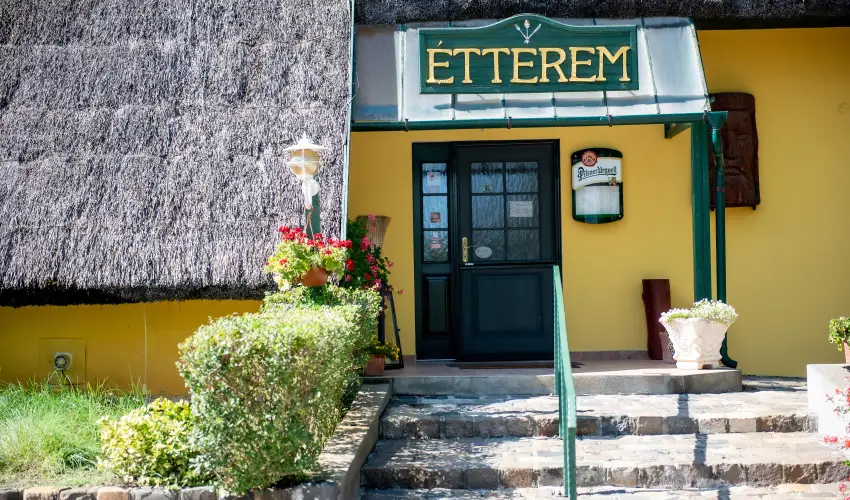 Nyerges Hotel Terml Monor - Pnksd 