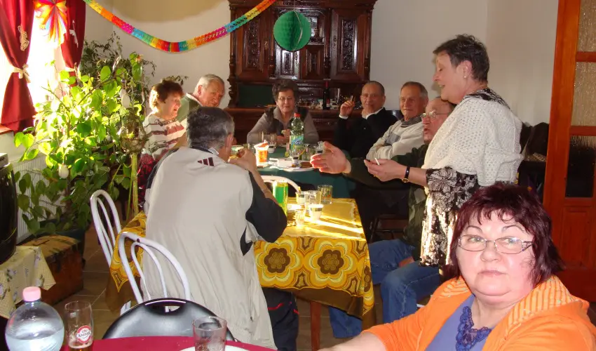 Nyugi Tanya Magyarts - Pnksd (min. 3 j)