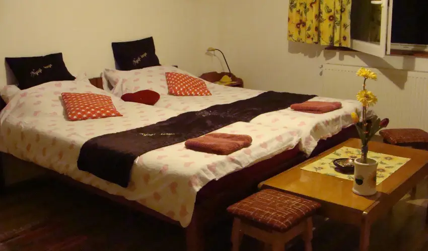 Nyugi Tanya Magyarts - Pnksd (min. 3 j)