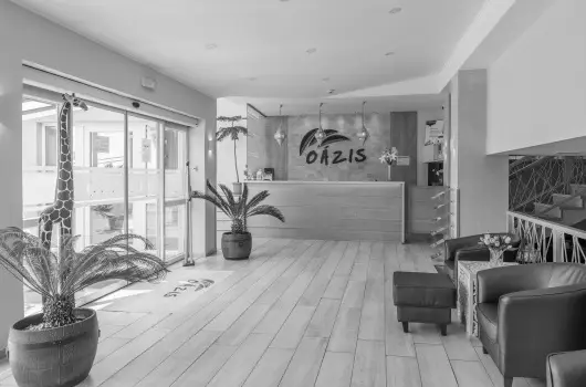 O�zis Hotel - P�nk�sd (min. 2 �j)