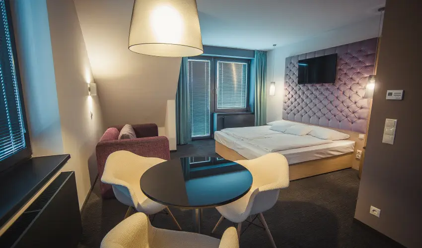 Onyx Luxury Srvr Srvr - Pnksd