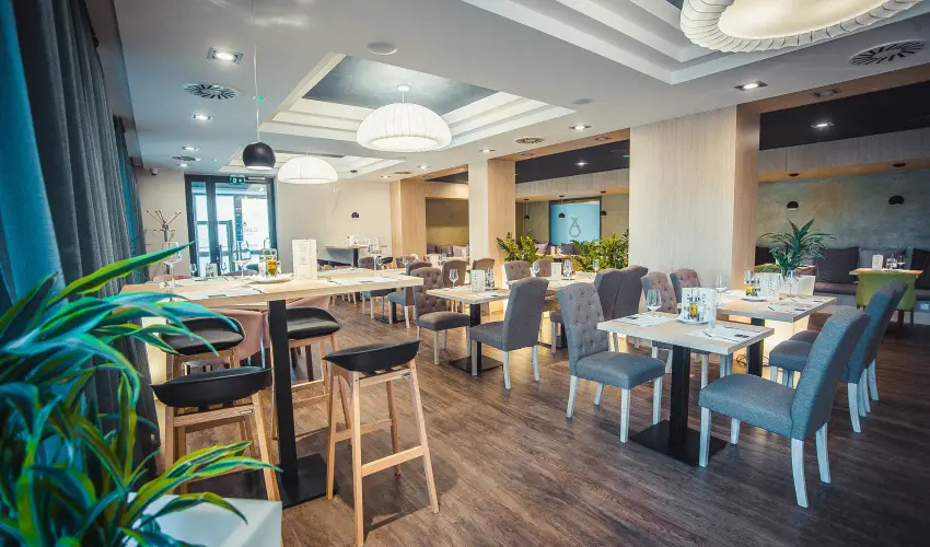 Onyx Luxury Srvr Srvr - Pnksd