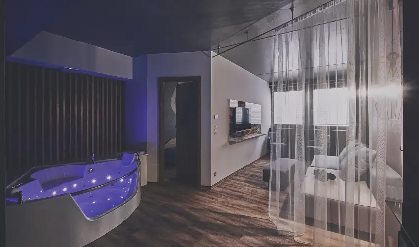 Onyx Luxury Srvr Srvr - Pnksd