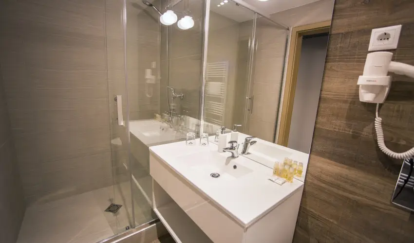 Onyx Luxury Srvr Srvr - Pnksd