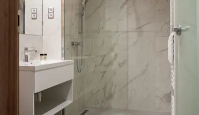 Onyx Luxury Srvr Srvr