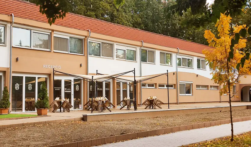 reg-t Hotel Tata - Pnksd