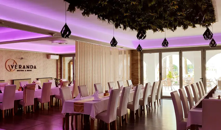 reg-t Hotel Tata - Pnksd