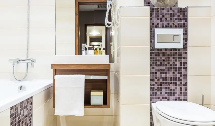 Outlet Hotel Polgr Polgr - Pnksd 