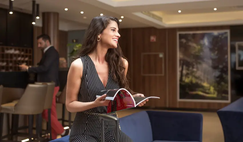 Outlet Hotel Polgr Polgr - Pnksd 