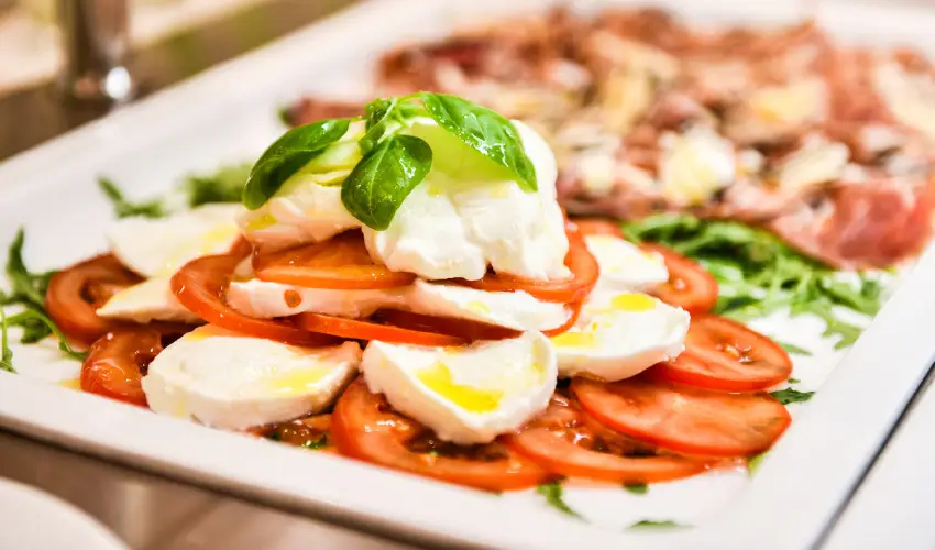 Outlet Hotel Polgr Polgr - Pnksd 