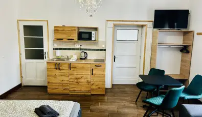 Pajkos P�ni �lm�nybirtok Vilyvit�ny