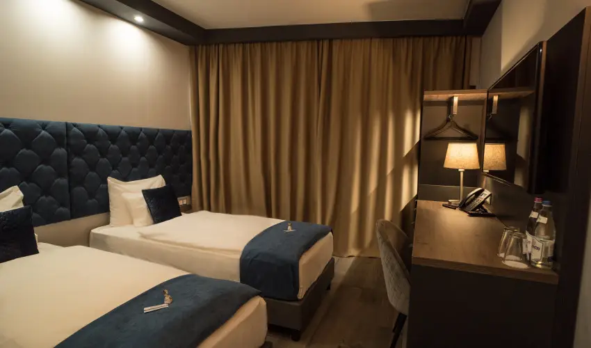 Palatinus Hotel Sopron - Pnksd - teljes elrefizetssel (min. 3 j)