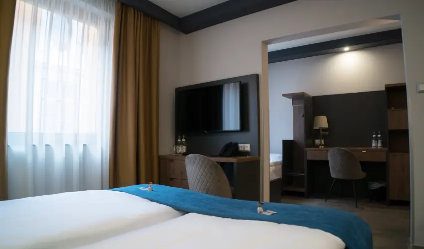 Palatinus Hotel Sopron - Pnksd - teljes elrefizetssel (min. 3 j)