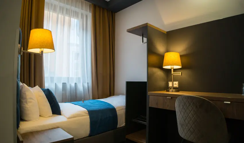 Palatinus Hotel Sopron - Pnksd - teljes elrefizetssel (min. 3 j)