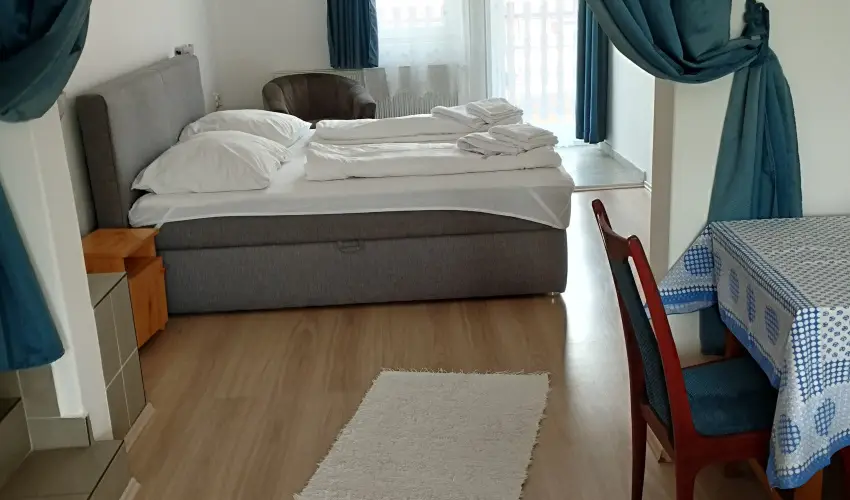 Paprika Vendghz Harkny - Pnksd (min. 2 j)