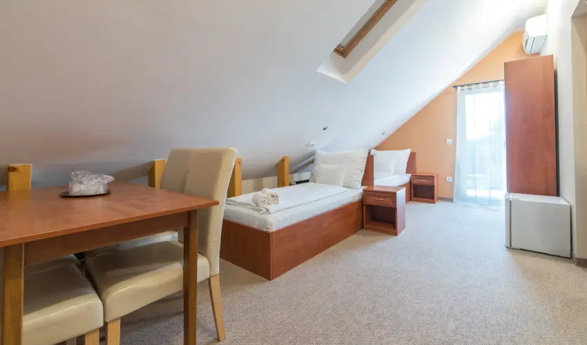 Pelso Panzi Balatonmriafrd - Pnksd (min. 3 j)