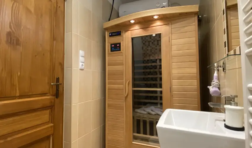 Pilis Lelke Vendghz Pilisszentllek - Pnksd (min. 2 j)