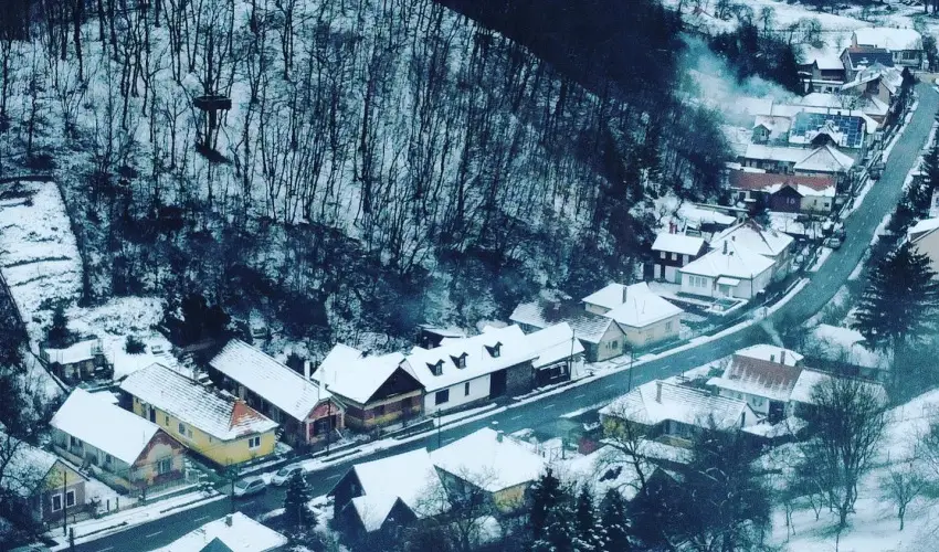 Pilis Lelke Vendghz Pilisszentllek - Pnksd (min. 2 j)