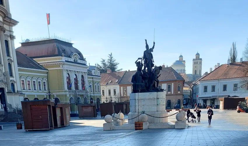 Pitypang Apartman Eger - Pnksd (min. 2 j)