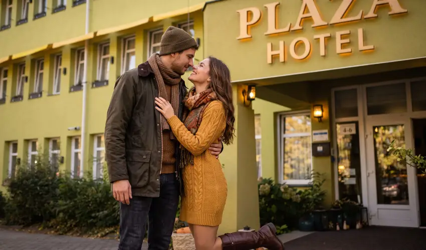 Pl�za Hotel Gyula Gyula - P�nk�sd (min. 2 �j)