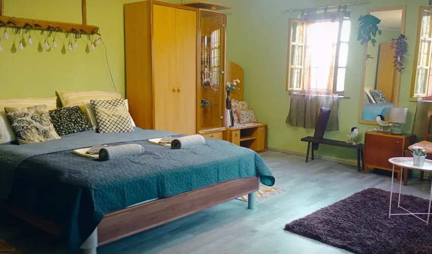 Pni Kuck Vendghz s Minifarm  Hosszvlgy - Pnksd