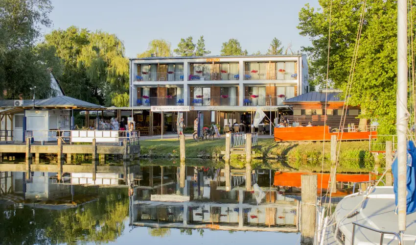 Port tterem & Panzi Balatonmriafrd - Pnksd (min. 3 j)