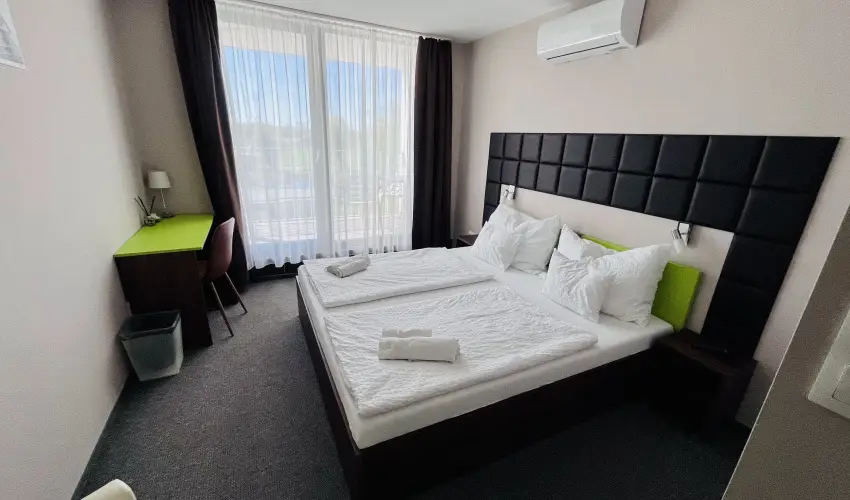 Port tterem & Panzi Balatonmriafrd - Pnksd (min. 3 j)