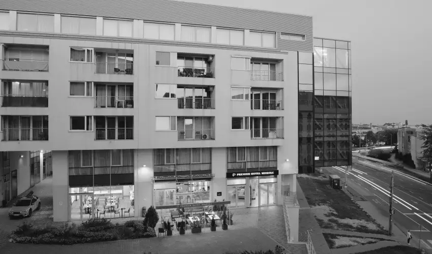 Premier Hotel Miskolc Miskolc - P�nk�sd 