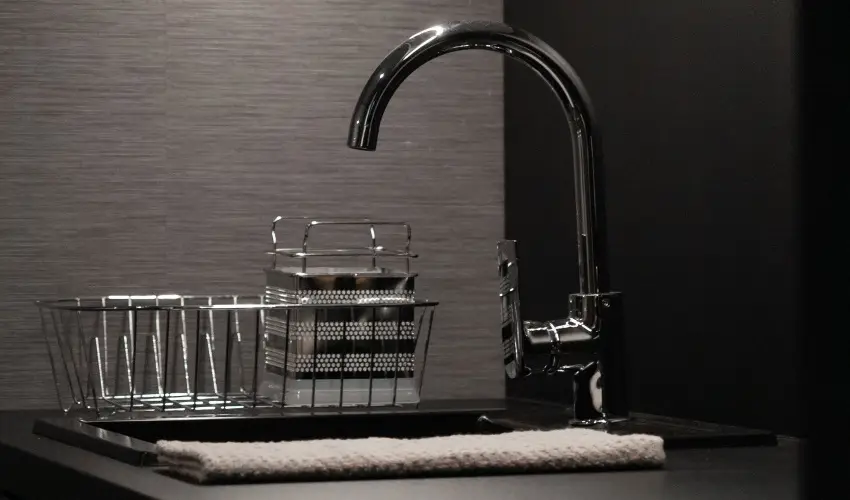 R31 Residence Srvr - Pnksd (min. 2 j)