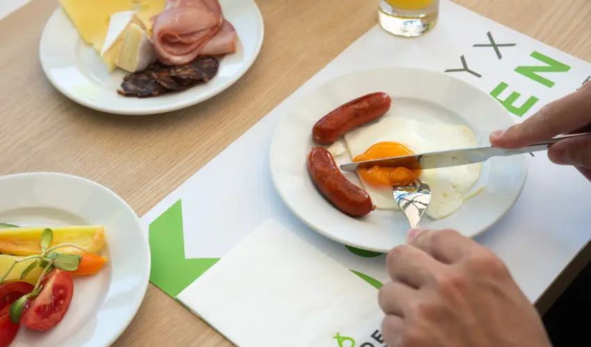 R31 Residence Srvr - Pnksd (min. 2 j)