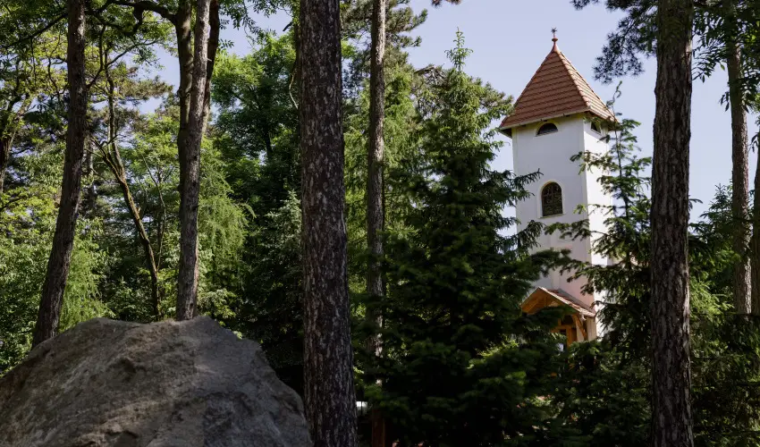 R�k�czi Hotel, T�bor �s Rendezv�nyk�zpont S�toralja�jhely - P�nk�sd