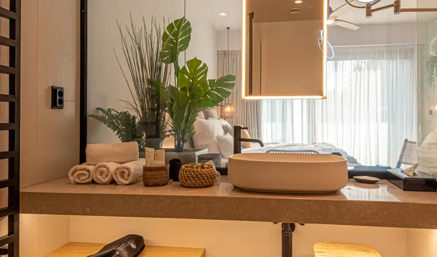 REED Luxury Hotel & Bistro Sifok - Pnksd