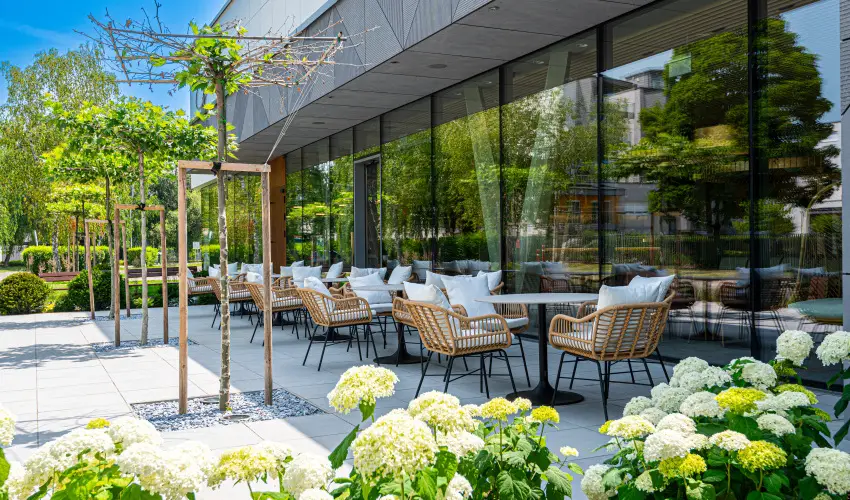 REED Luxury Hotel & Bistro Sifok - Pnksd