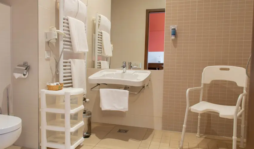 Royal Club Hotel Visegrd - Pnksd - teljes elrefizetssel (min. 2 j)