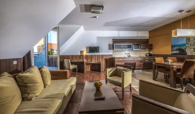 Royal Club Hotel Visegrd