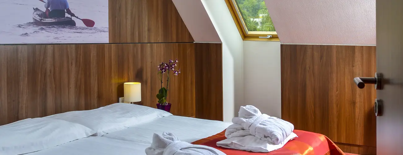 Royal Club Hotel Visegrd - Pnksd - teljes elrefizetssel