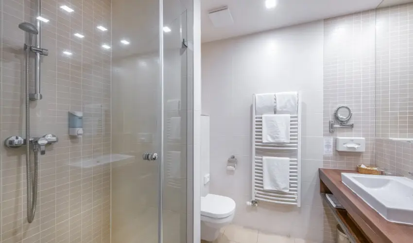 Royal Club Hotel Visegrd - Pnksd - teljes elrefizetssel (min. 2 j)