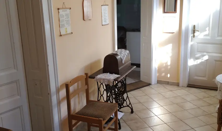 Rzsi Vendghz Mihlyhza - Pnksd 