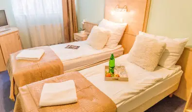 Salg Hotel Salgtarjn-Eresztvny