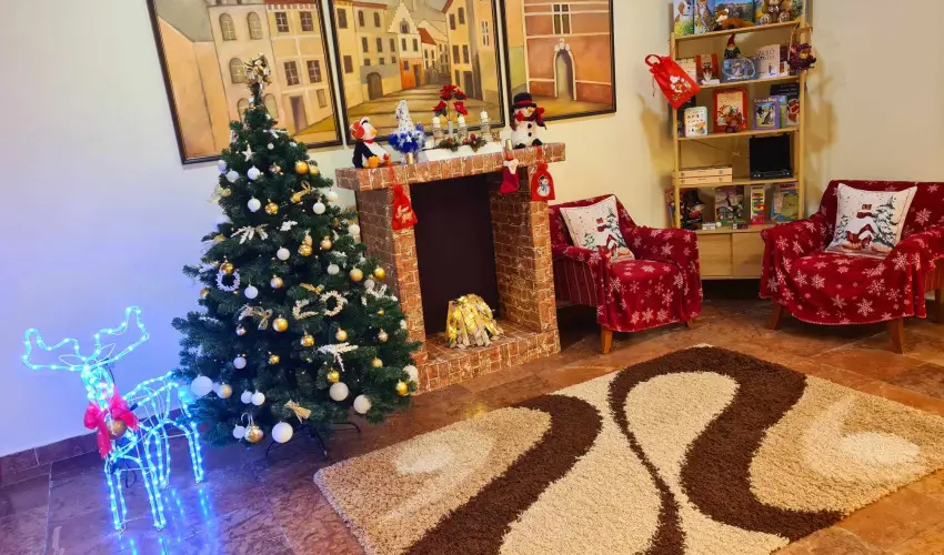 Salg Hotel Salgtarjn-Eresztvny - Pnksd