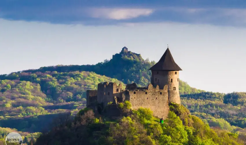 Salg Hotel Salgtarjn-Eresztvny - Pnksd