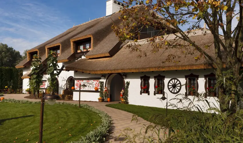 Sri Udvar Dunakiliti - Pnksd (min. 2 j)