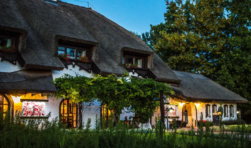 Sri Udvar Dunakiliti - Pnksd (min. 2 j)