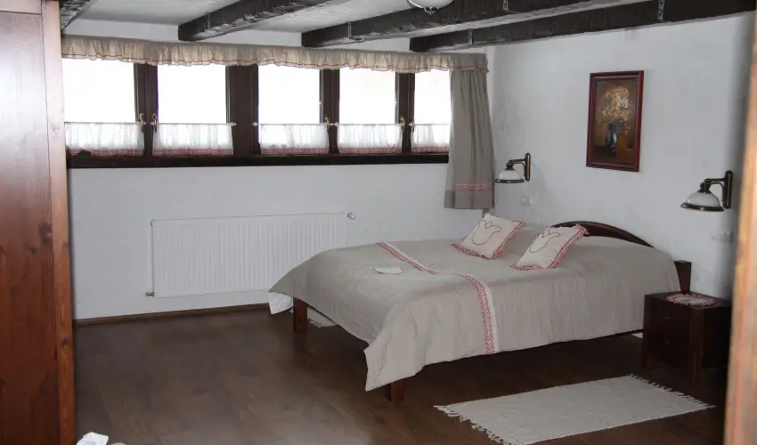 Sri Udvar Dunakiliti - Pnksd (min. 2 j)