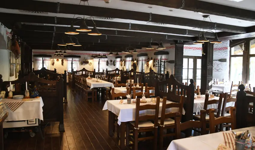 Sri Udvar Dunakiliti - Pnksd (min. 2 j)