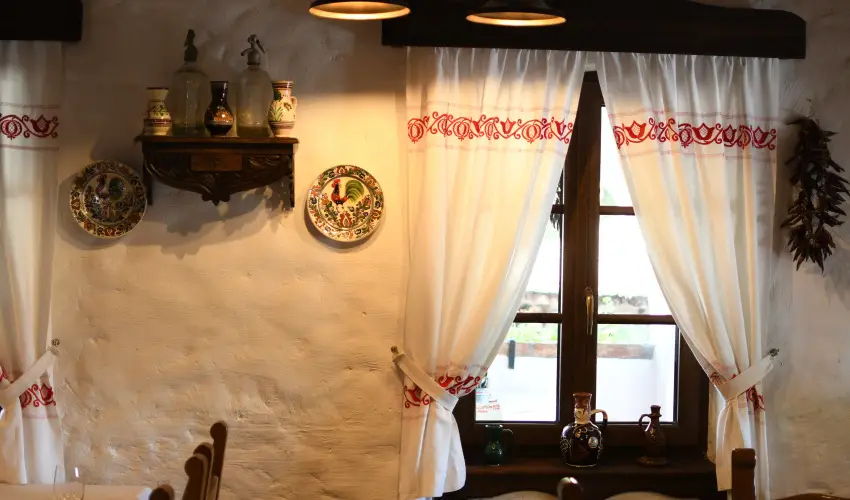 Sri Udvar Dunakiliti - Pnksd (min. 2 j)