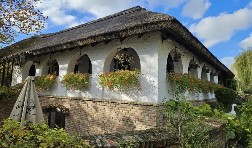 Sri Udvar Dunakiliti - Pnksd (min. 2 j)