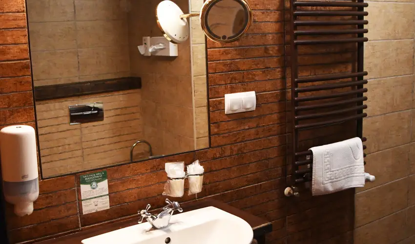 Sri Udvar Dunakiliti - Pnksd (min. 2 j)